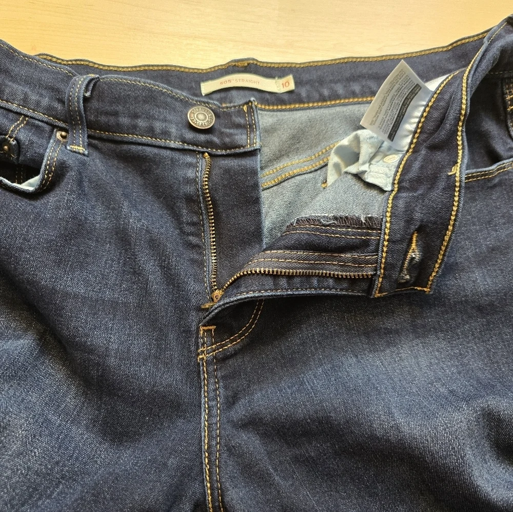 Levis 505 Straight Jeans Size 10 (30 Waist, 32 Length)